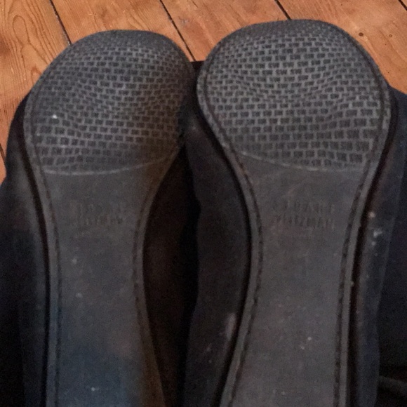 Stuart Weitzman ballet flat with crystals. - Picture 4 of 6